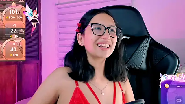 Snapshot of Luniverse chatting on December 2024 11:57:02 PM Luniverse online show from December 2024 11:57:02 PM