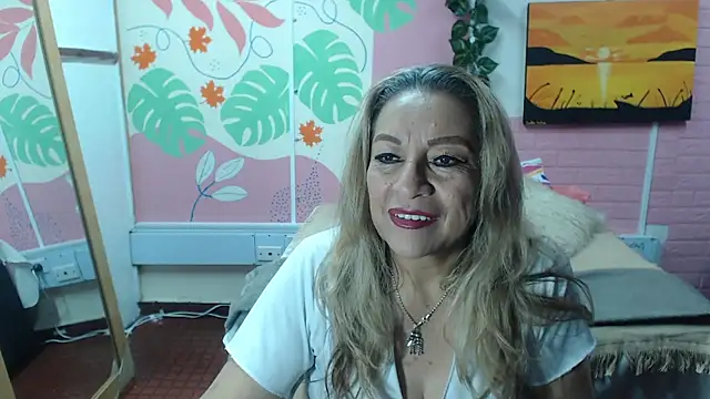 Snapshot of ZAMANTHA chatting on March 2025 03:55:02 PM ZAMANTHA online show from March 2025 03:55:02 PM