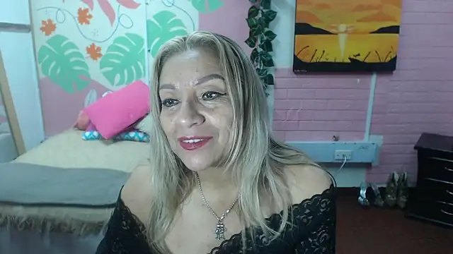 ZAMANTHA online show from April 2026 04:11:02 PM