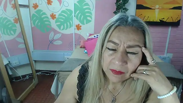 Snapshot of ZAMANTHA chatting on October 2025 04:29:01 PM ZAMANTHA online show from October 2025 04:29:01 PM