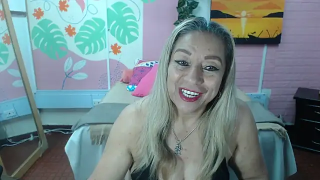 Snapshot of ZAMANTHA chatting on September 2025 03:36:02 PM ZAMANTHA online show from September 2025 03:36:02 PM