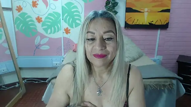Snapshot of ZAMANTHA chatting on October 2025 04:52:01 PM ZAMANTHA online show from October 2025 04:52:01 PM