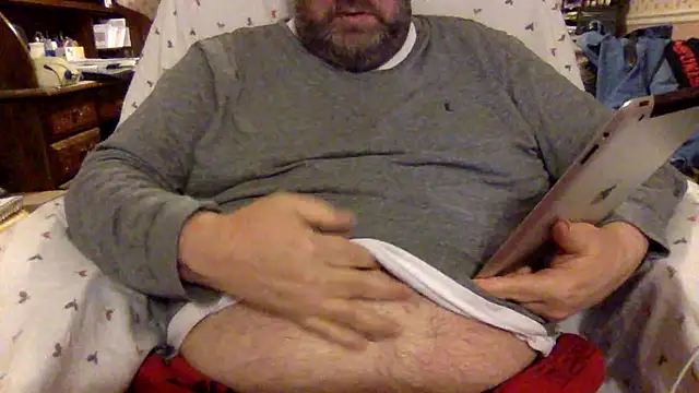 Snapshot of Drwhocares chatting on February 2025 07:48:02 PM Drwhocares online show from February 2025 07:48:02 PM