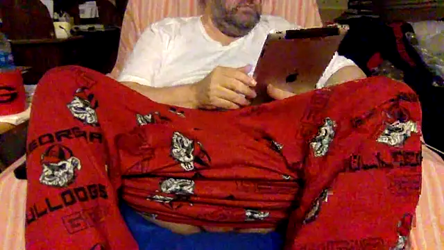 Snapshot of Drwhocares chatting on February 2025 10:19:02 PM Drwhocares online show from February 2025 10:19:02 PM