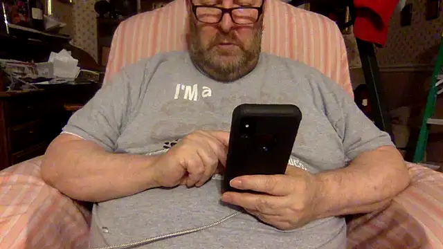 Snapshot of Drwhocares chatting on April 2026 04:42:02 PM Drwhocares online show from April 2026 04:42:02 PM
