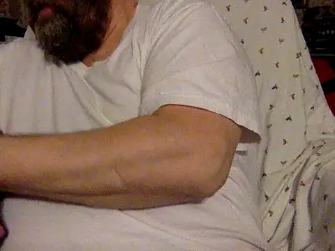 Snapshot of Drwhocares chatting on December 2024 04:39:01 PM Drwhocares online show from December 2024 04:39:01 PM