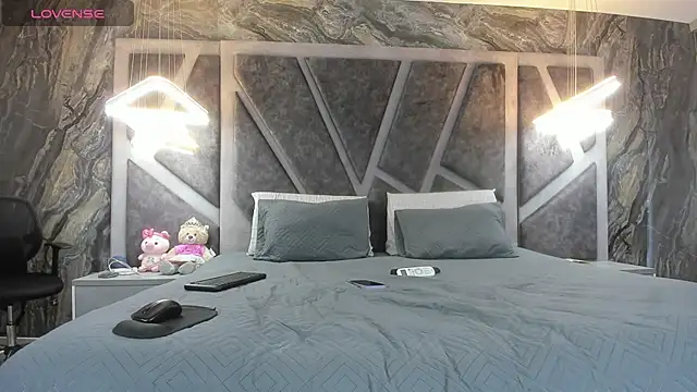 angelinafit online show from January 2026 04:22:02 PM