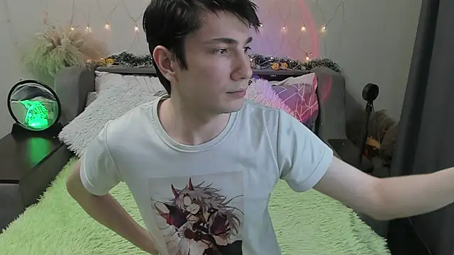 Yumi steve online show from December 2025 04:02:02 PM