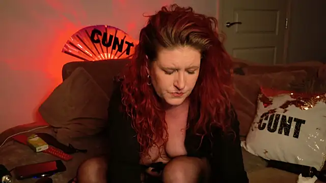 SultrySavannah online show from May 2026 12:20:01 PM