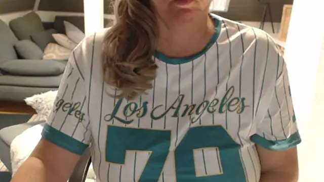 KimMitchelli online show from February 2026 11:44:01 AM