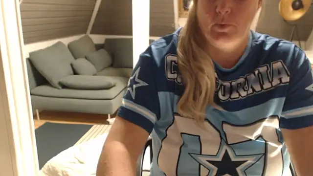 KimMitchelli online show from November 2025 09:15:02 PM