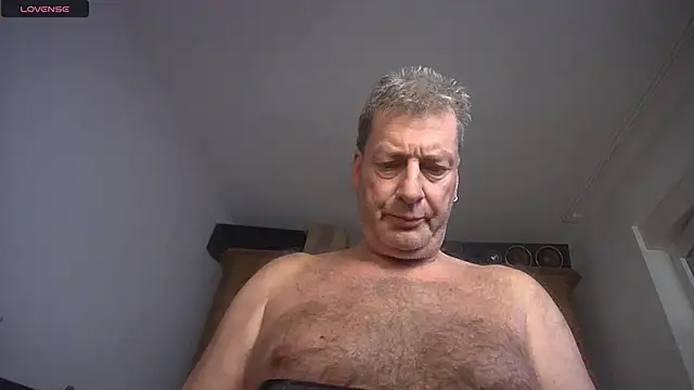 iliebetights online show from November 2025 02:34:02 AM