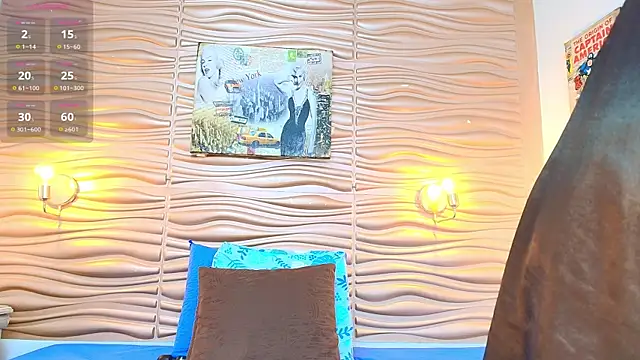 mia pineda online show from October 2025 04:25:02 PM