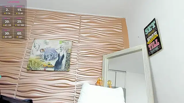 mia pineda online show from March 2026 01:18:02 AM