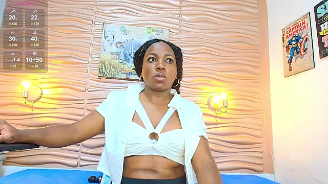 mia pineda online show from November 2025 01:09:02 AM