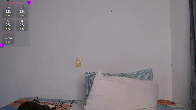 valen thompson online show from February 2026 11:24:02 PM