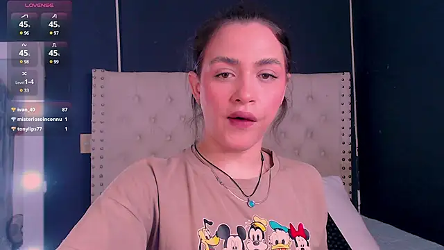 valen thompson online show from January 2025 11:30:01 PM