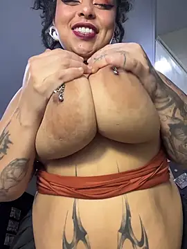 PrincessLauren420 online show from December 2025 11:40:01 PM