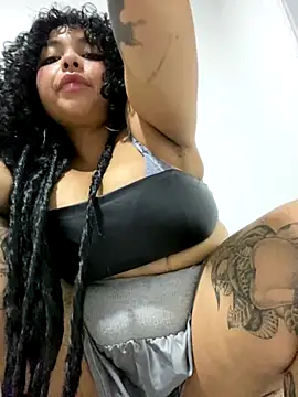 Snapshot of PrincessLauren420 chatting on September 2025 11:55:02 PM PrincessLauren420 online show from September 2025 11:55:02 PM