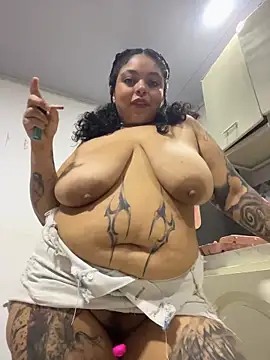 PrincessLauren420 online show from November 2025 10:26:01 AM