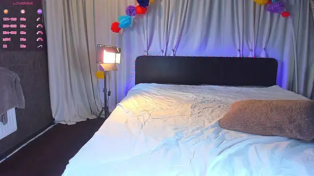 JesikaLooove online show from April 2026 06:53:02 AM