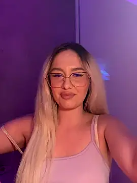 mollyxxx online show from November 2025 03:21:02 AM