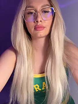 mollyxxx online show from October 2025 06:25:02 AM