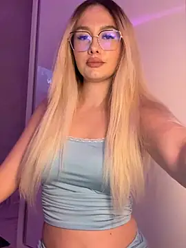 mollyxxx online show from November 2025 03:54:02 AM