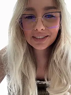 mollyxxx online show from March 2025 07:53:02 AM