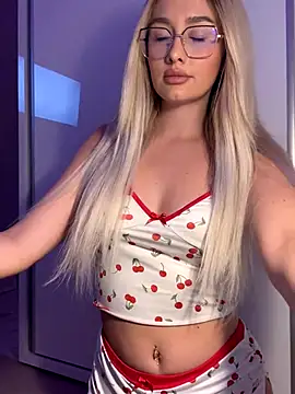 mollyxxx online show from September 2025 10:27:02 PM