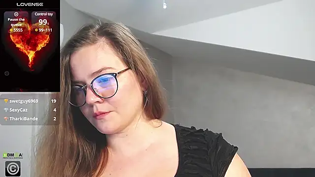 KellyKleine online show from February 2025 11:21:02 AM