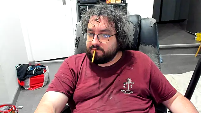 Snapshot of bears549a chatting on December 2024 03:18:02 AM bears549a online show from December 2024 03:18:02 AM