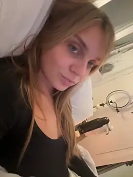 Snapshot of jessieamy chatting on September 2025 08:37:01 PM jessieamy online show from September 2025 08:37:01 PM