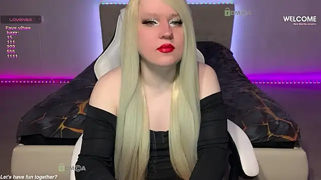 camsmiley online show from April 2026 06:54:01 AM