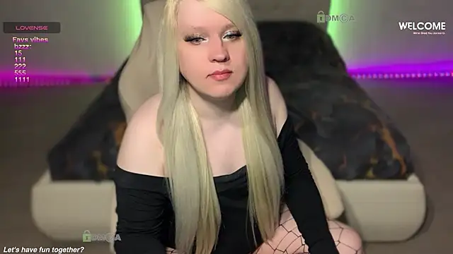 camsmiley online show from June 2026 01:33:01 AM