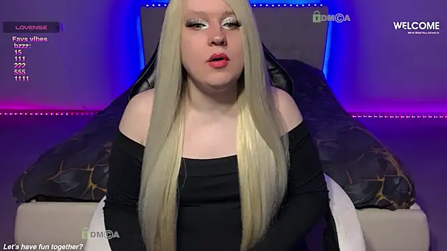 camsmiley online show from May 2026 08:00:02 PM