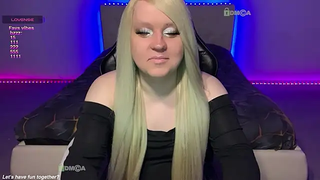camsmiley online show from May 2026 07:50:02 PM