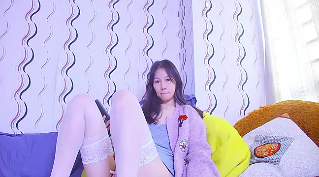 Snapshot of Asiannina chatting on December 2024 03:35:01 AM Asiannina online show from December 2024 03:35:01 AM
