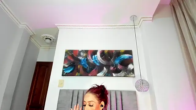 JupiteFox online show from October 2025 01:07:02 AM