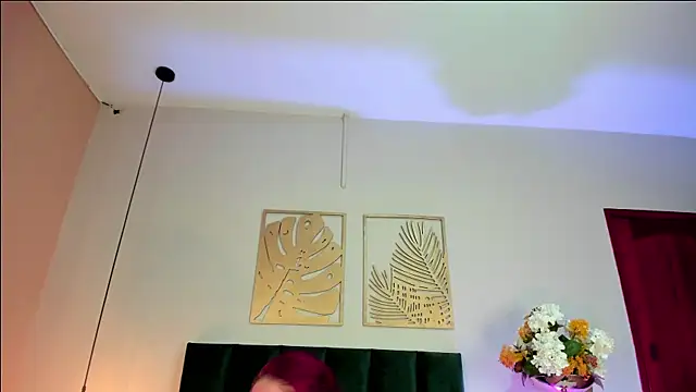 JupiteFox online show from March 2026 12:45:01 AM