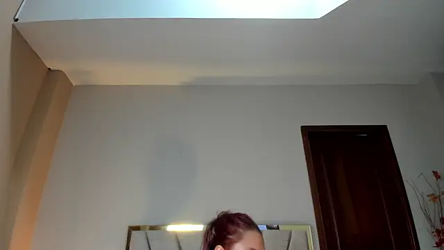 JupiteFox online show from April 2026 12:46:01 AM