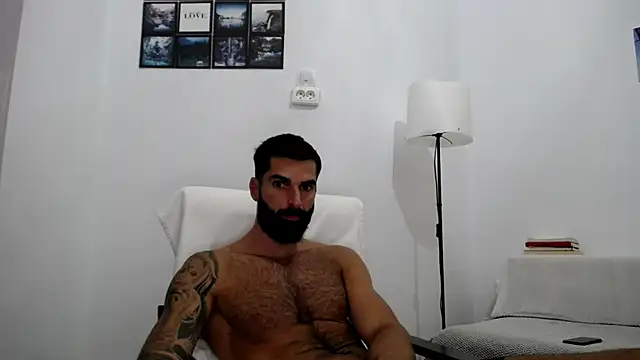 Verycutex online show from September 2025 02:02:02 PM