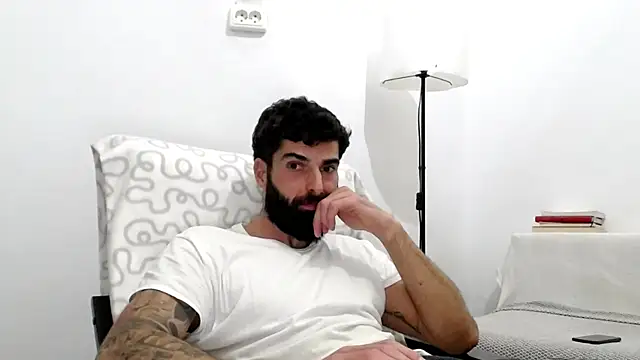 Verycutex online show from December 2025 10:12:01 PM