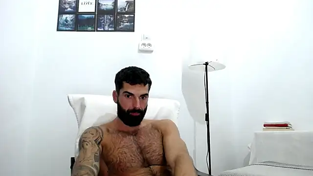 Verycutex online show from October 2025 08:11:02 PM