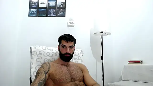 Snapshot of Verycutex chatting on November 2025 08:57:02 PM Verycutex online show from November 2025 08:57:02 PM