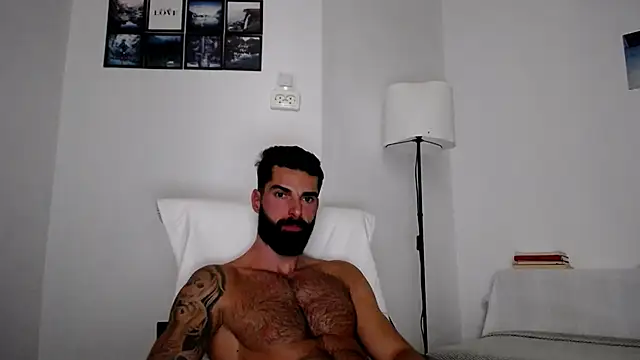 Verycutex online show from October 2025 06:37:02 AM
