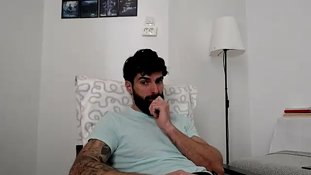 Verycutex online show from February 2026 09:32:02 AM