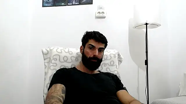 Snapshot of Verycutex chatting on November 2025 07:41:01 AM Verycutex online show from November 2025 07:41:01 AM