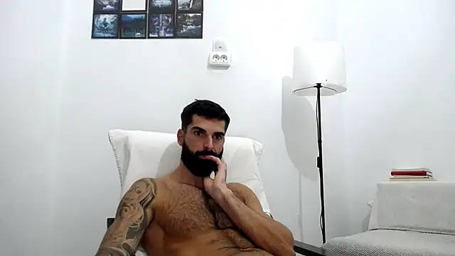 Verycutex online show from October 2025 02:07:01 PM