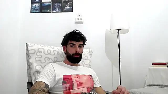 Verycutex online show from March 2026 03:59:01 PM